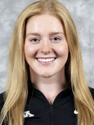 Peyton Hemp headshot