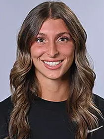 Marina Alvarez headshot