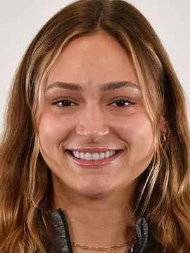 Emma Dornseif headshot