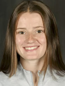 Maddy Clough headshot