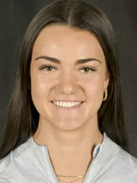 Alli Pahl headshot