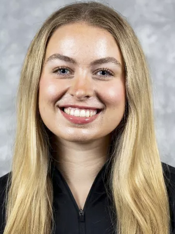 Sydney Morrow headshot