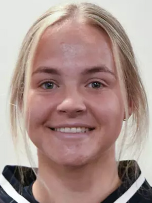 Stephanie Bourque headshot