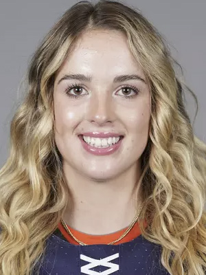 Heidi Knoll headshot