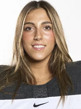 Olivia Klunowski headshot