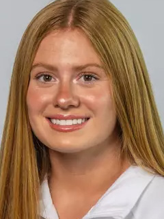 Abby Hehl headshot