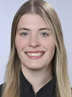 Lisa Mombourquette headshot