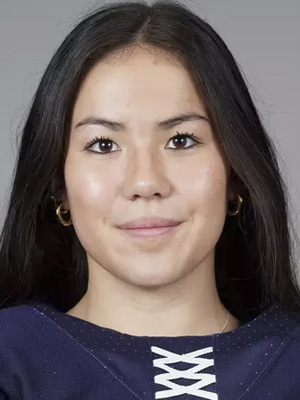 Mia Ng headshot
