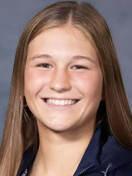 Mya Kearns headshot