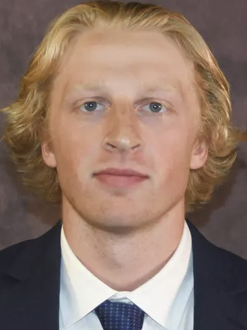 Cooper Wylie headshot