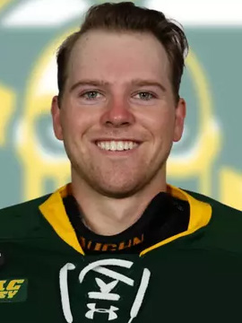 Brady Parker headshot