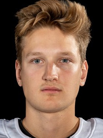 Noah Serdachny headshot