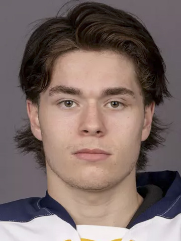 Hunter Wallace headshot