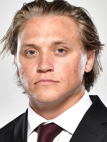 Lucas Olvestad headshot