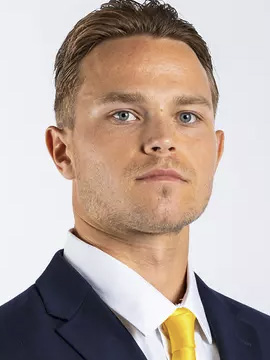Simon Falk headshot