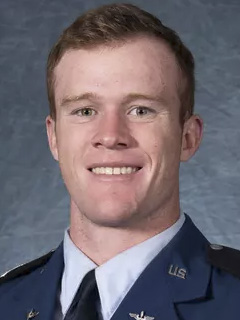 Holt Oliphant headshot
