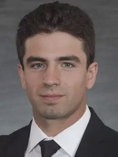 Alex Tracy headshot