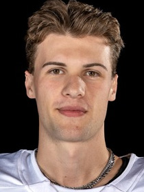 Joshua Barnes headshot
