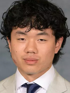 Lee Chiang headshot