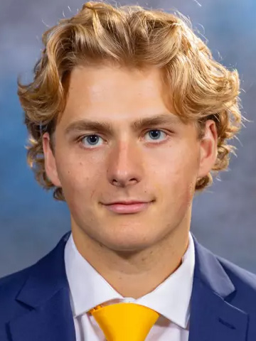 Noah Barlage headshot