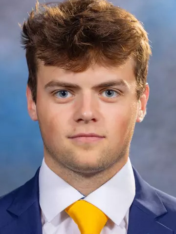 Tyler Waram headshot