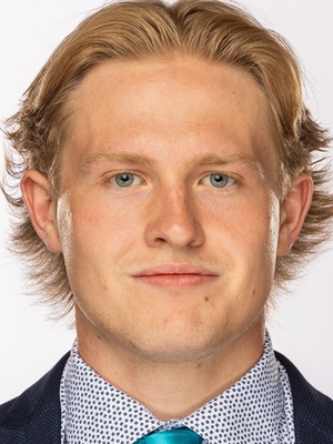 Conner Brown headshot