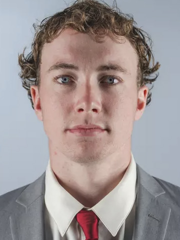 Riley Thompson headshot